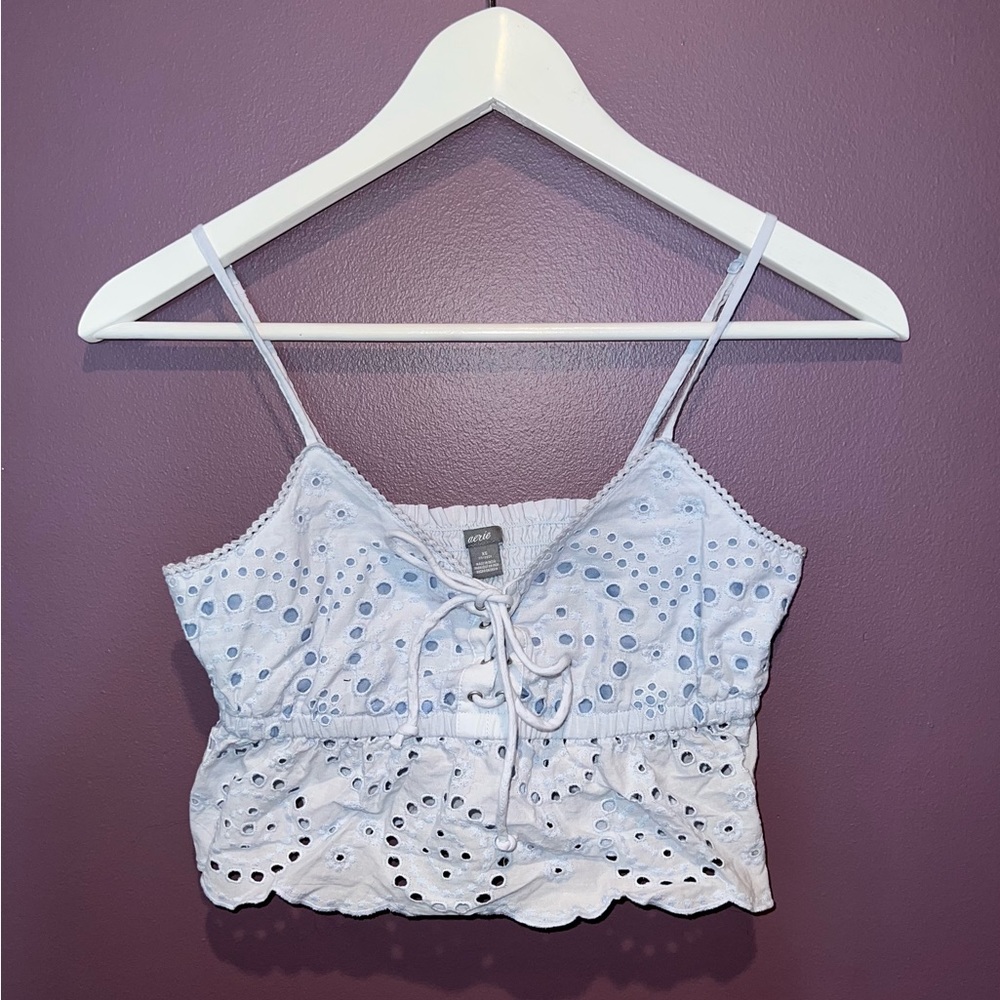 AERIE EYELET LACE-UP CROPPED TANK TOP
